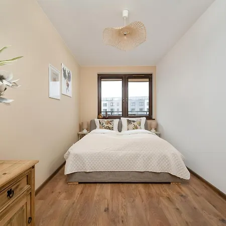 Modern With Balcony In By Renters * Wroclaw